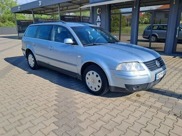 Авто Volkswagen Passat Hatchback 2003 № 8751536