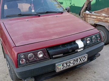Авто ВАЗ 2109 1992 № 8751563