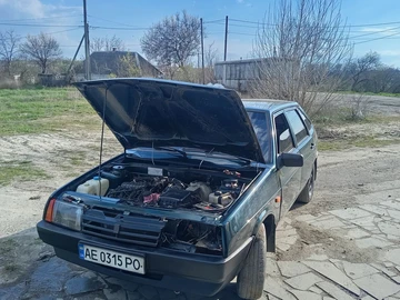 Авто ВАЗ 2109 2001 № 8751580