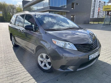 Авто Toyota Sienna 2011 № 8751784