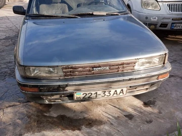 Авто Toyota Corolla 1989 № 8752200