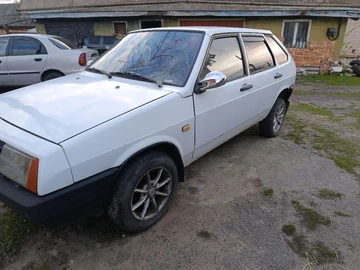 Авто ВАЗ 2109 1991 № 8752232