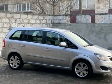 Авто Opel Zafira 2013 № 8752316