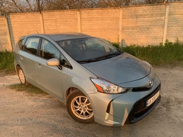 Авто Toyota Prius 2015 № 8752328