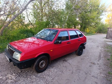 Авто ВАЗ 2109 1990 № 8752352
