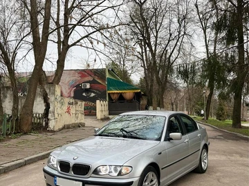 Авто BMW 3 Серия 2003 № 8752468