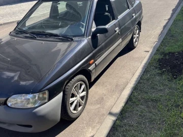 Авто Ford Escort 1996 № 8752656