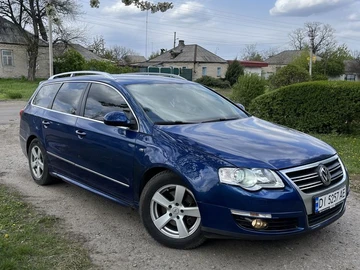 Авто Volkswagen Passat Variant 2010 № 8752737