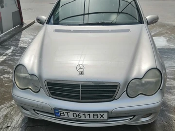 Авто Mercedes 220 2003 № 8752739