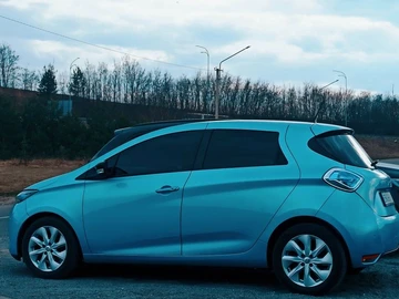 Авто Renault Zoe 2015 № 8753009