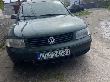 Авто Volkswagen Passat Sedan 2000 № 8753089