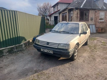 Авто Peugeot 309 1993 № 8753115