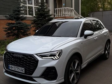 Авто Audi Q3 2019 № 8753127