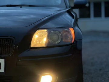 Авто Volvo V50 2005 № 8753132