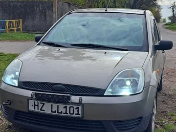 Авто Ford Fiesta 2004 № 8753169