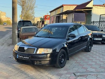 Авто Skoda Superb 2004 № 8753296