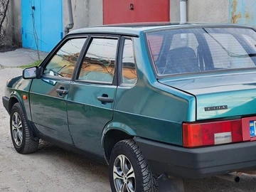 Авто ВАЗ 21099 1997 № 8753499