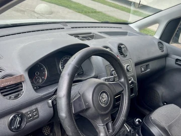 Авто Volkswagen Caddy 2011 № 8753517