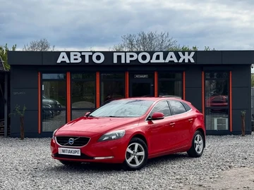 Авто Volvo V40 Kombi 2013 № 8753521