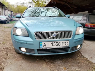 Авто Volvo V50 2006 № 8753600