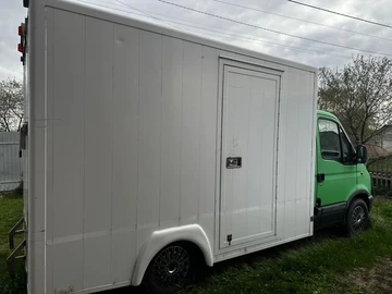 Авто Renault Master 2000 № 8753610