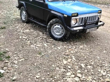 Авто ВАЗ 2121 1991 № 8753640