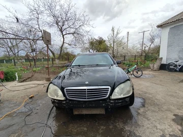 Авто Mercedes 220 2000 № 8753849