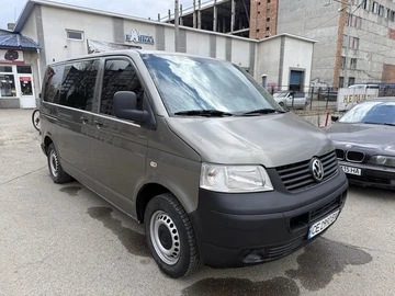 Авто Volkswagen Transporter 2009 № 8754018