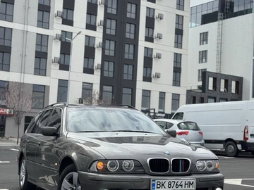 Авто BMW 5 Серия 2001 № 8754021