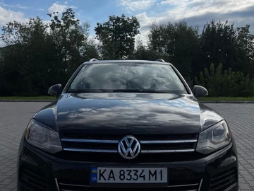 Авто Volkswagen Touareg 2013 № 8754055