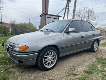 Авто Opel Astra 1994 № 8754276