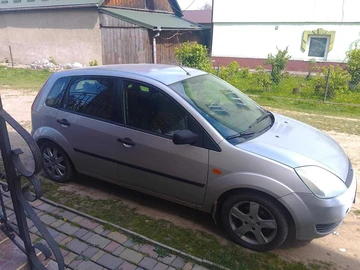 Авто Ford Fiesta 2003 № 8754296