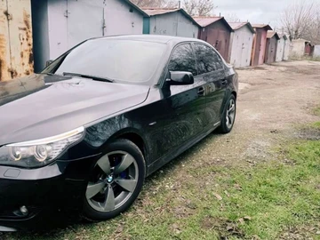 Авто BMW 5 Серия 2005 № 8754302