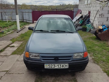 Авто Opel Astra 1992 № 8754309
