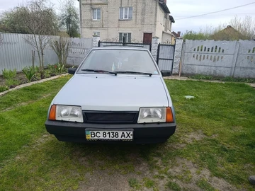 Авто ВАЗ 2109 2002 № 8754400