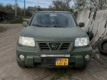 Авто Nissan X-Trail 2004 № 8754409