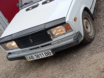 Авто ВАЗ 2107 1996 № 8754418