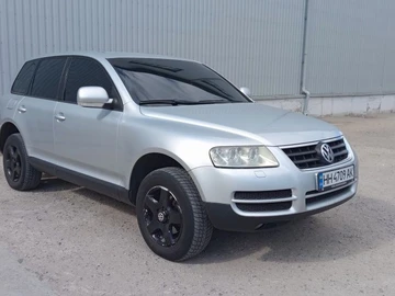 Авто Volkswagen Touareg 2003 № 8754433