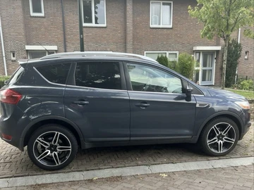 Авто Ford Kuga 2011 № 8754572