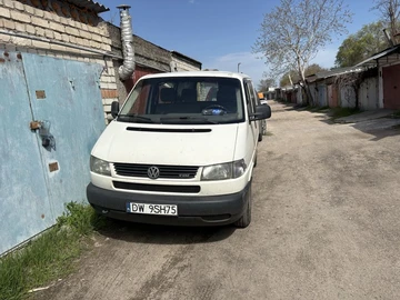 Авто Volkswagen Transporter 2002 № 8754647