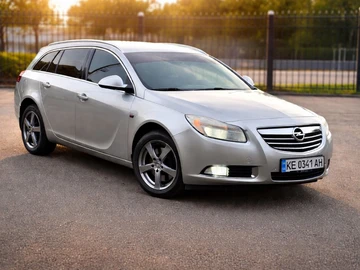 Авто Opel Insignia 2010 № 8754809