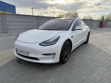 Авто Tesla Model 3 2020 № 8754853