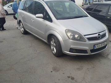 Авто Opel Zafira 2007 № 8755073