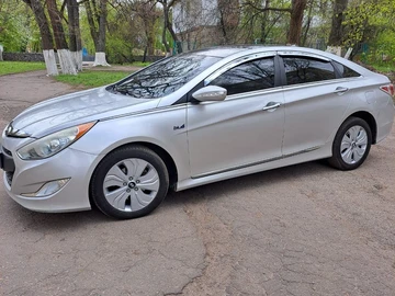 Авто Hyundai Sonata 2013 № 8755082
