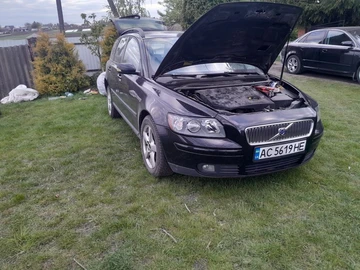 Авто Volvo V50 2005 № 8755095