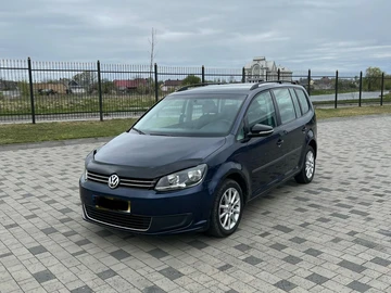 Авто Volkswagen Touran 2011 № 8755154