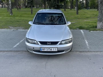Авто Opel Vectra 1998 № 8755182