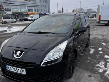 Авто Peugeot 5008 2010 № 8755271