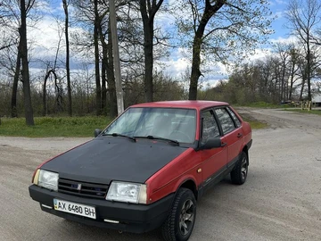 Авто ВАЗ 21099 1998 № 8755425