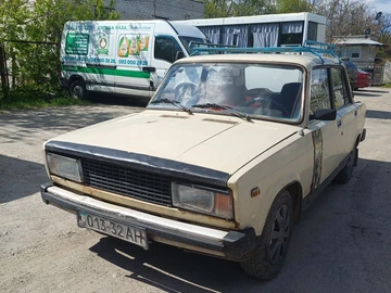 Авто ВАЗ 2105 1983 № 8755484